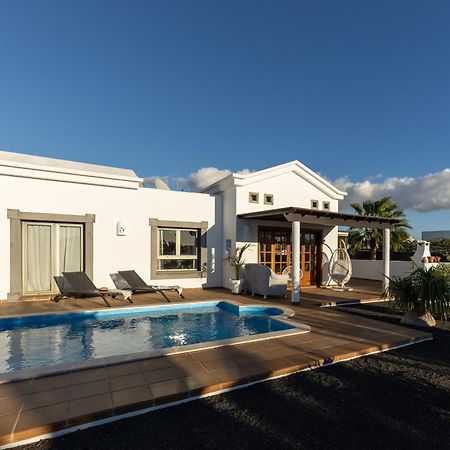 Villa Mo Luxury Heated Pool 普拉亚布兰卡 外观 照片
