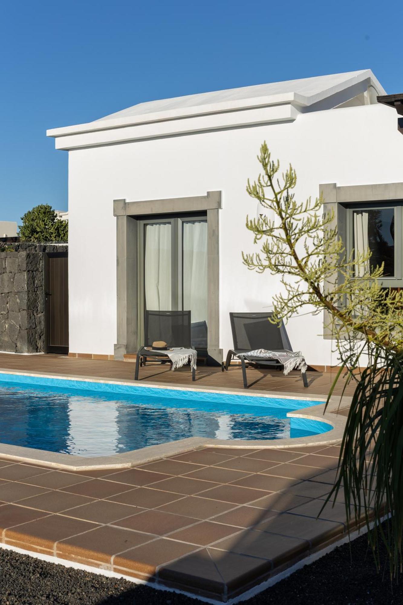 Villa Mo Luxury Heated Pool 普拉亚布兰卡 外观 照片
