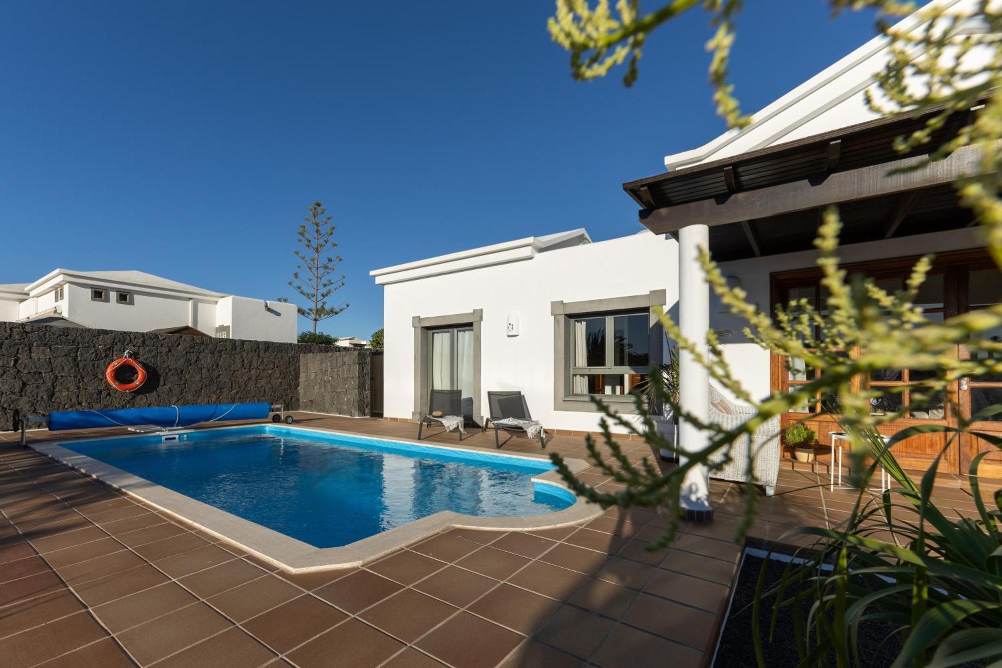Villa Mo Luxury Heated Pool 普拉亚布兰卡 外观 照片